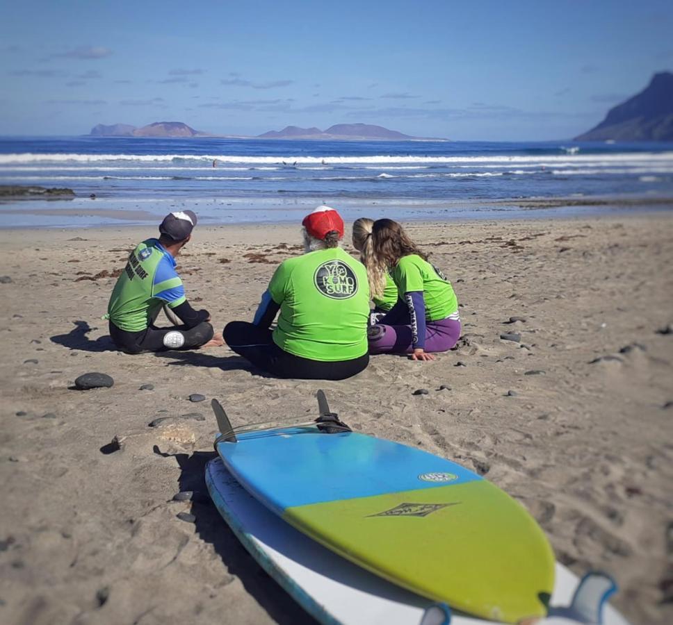 Yokomosurf Camp Famara Eksteriør bilde